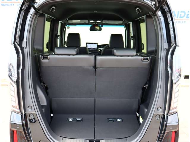 ホンダ Ｎ　ＢＯＸ カスタム ６６０ Ｌ ターボ スタイルプラス ブラック ４ＷＤ R5年 (関東) 99