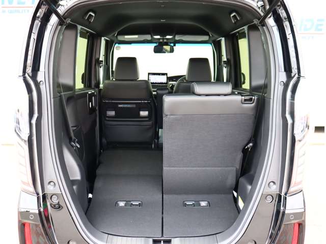 ホンダ Ｎ　ＢＯＸ カスタム ６６０ Ｌ ターボ スタイルプラス ブラック ４ＷＤ R5年 (関東) 99