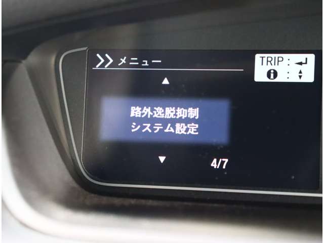 ホンダ Ｎ　ＢＯＸ カスタム ６６０ Ｌ ターボ スタイルプラス ブラック ４ＷＤ R5年 (関東) 99