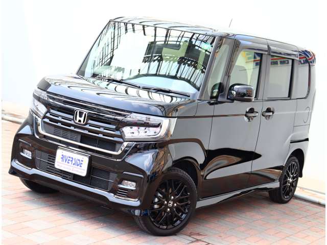 ホンダ Ｎ　ＢＯＸ カスタム ６６０ Ｌ ターボ スタイルプラス ブラック ４ＷＤ R5年 (関東) 99