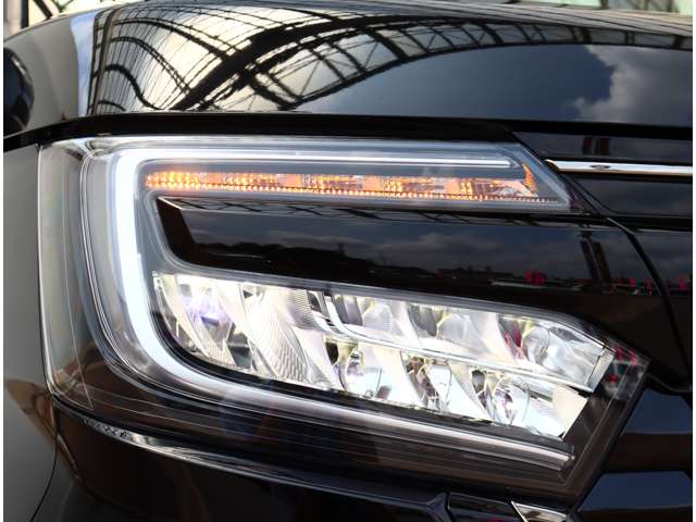 ホンダ Ｎ　ＢＯＸ カスタム ６６０ Ｌ ターボ スタイルプラス ブラック ４ＷＤ R5年 (関東) 99