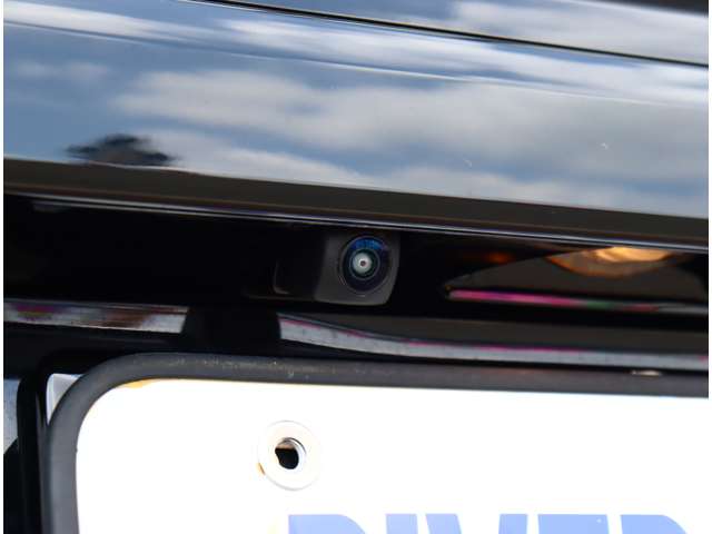 ホンダ Ｎ　ＢＯＸ カスタム ６６０ Ｌ ターボ スタイルプラス ブラック ４ＷＤ R5年 (関東) 99