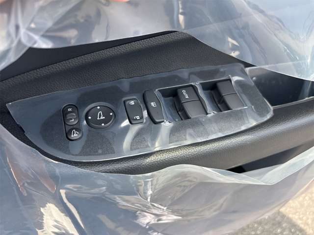 ホンダ ＷＲ−Ｖ １．５ Ｘ R7年 (近畿) 99