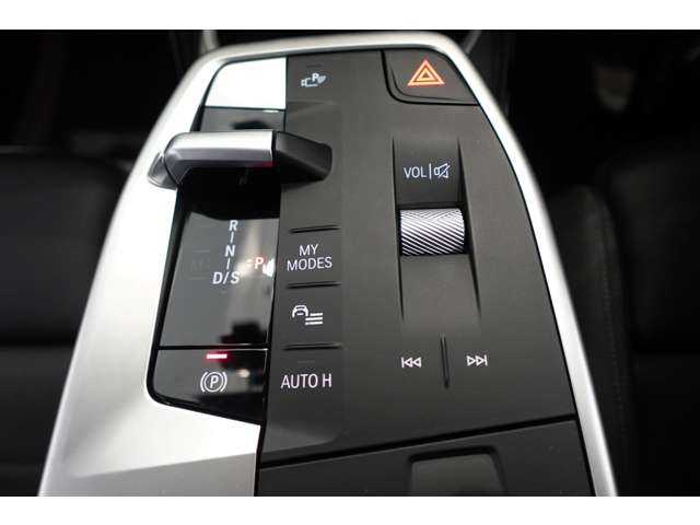 ＢＭＷ Ｘ２ Ｘドライブ２０Ｉ Ｍスポーツ ４ＷＤ R6年 (近畿) 99