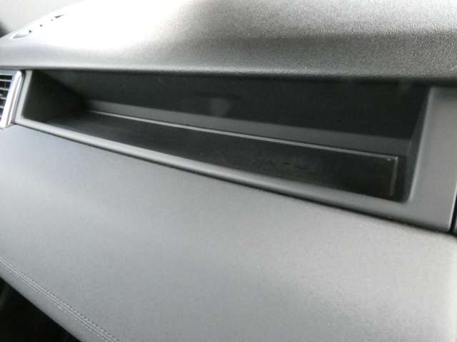 ランドローバー ディスカバリー　スポーツ ランドマークプラス ディーゼルターボ ４ＷＤ R1年 (関東) 99