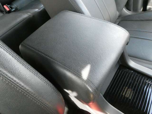 ランドローバー ディスカバリー　スポーツ ランドマークプラス ディーゼルターボ ４ＷＤ R1年 (関東) 99