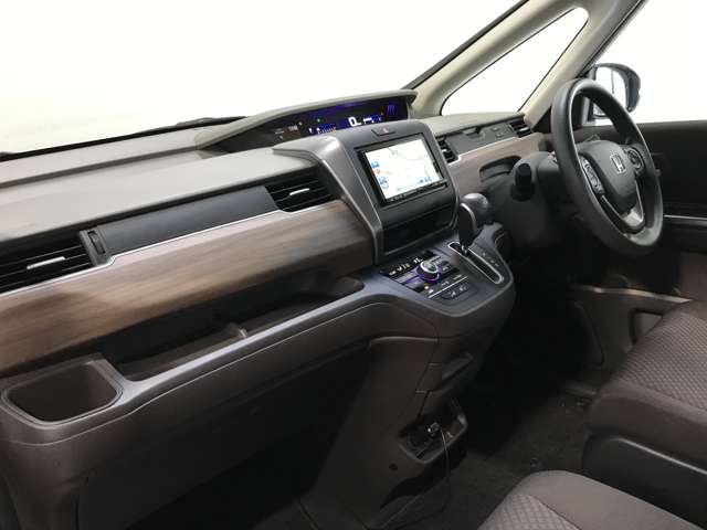 ホンダ フリード １．５ Ｇ ホンダセンシング ４ＷＤ R3年 (北海道) 99