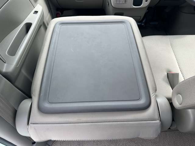 日産 クリッパーリオ ６６０ Ｅ ハイルーフ ４ＷＤ R6年 (東海) 99