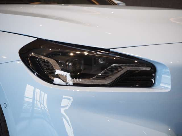 ＢＭＷ Ｍ２クーペ ３．０ R5年 (近畿) 99