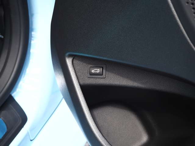 ＢＭＷ Ｍ２クーペ ３．０ R5年 (近畿) 99