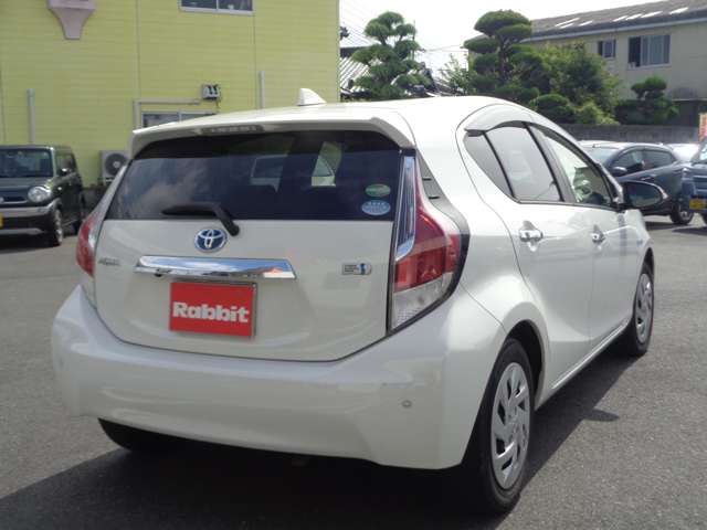 トヨタ アクア １．５ Ｓ スタイルブラック H29年 (中国) 99