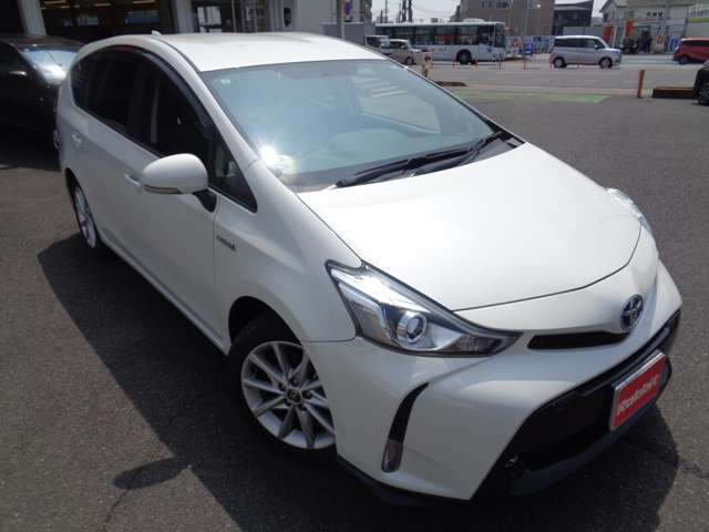 トヨタ プリウスΑ １．８ Ｓ ツーリングセレクション H29年 (中国) 99