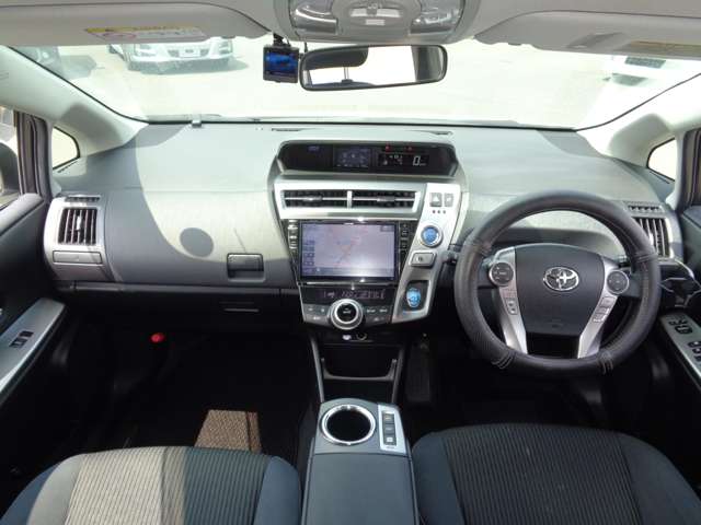 トヨタ プリウスΑ １．８ Ｓ ツーリングセレクション H29年 (中国) 99