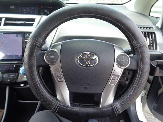 トヨタ プリウスΑ １．８ Ｓ ツーリングセレクション H29年 (中国) 99
