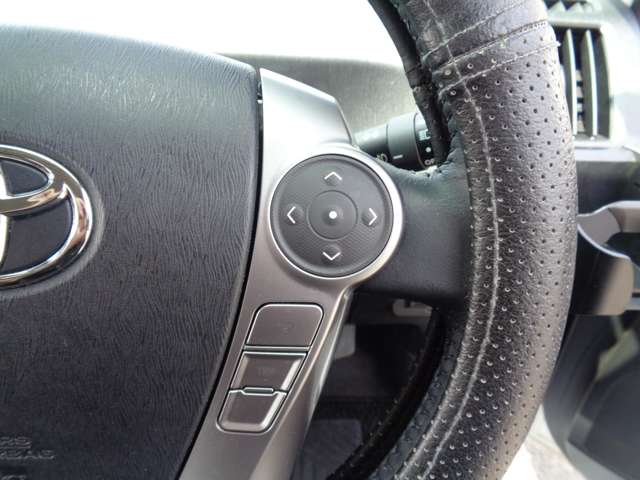 トヨタ プリウスΑ １．８ Ｓ ツーリングセレクション H29年 (中国) 99