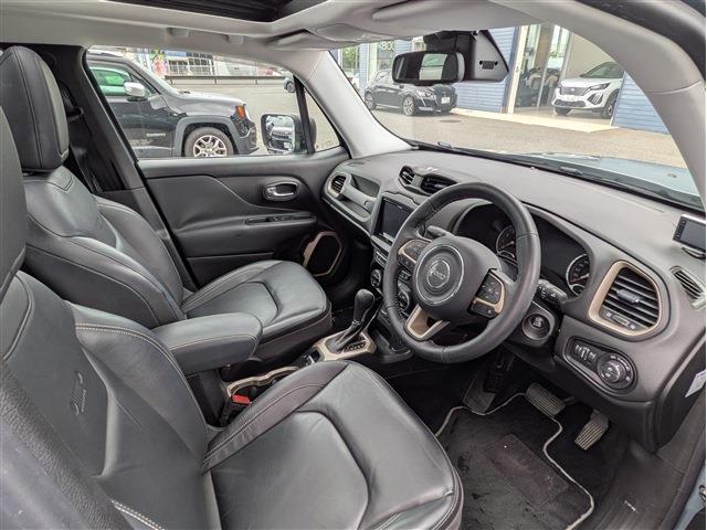 ジープ レネゲード リミテッド H28年 (東北) 99