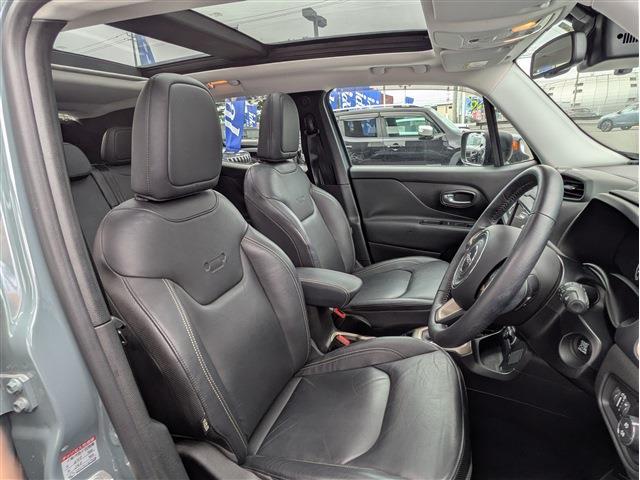 ジープ レネゲード リミテッド H28年 (東北) 99