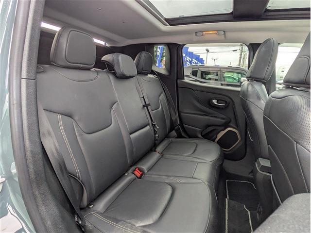 ジープ レネゲード リミテッド H28年 (東北) 99