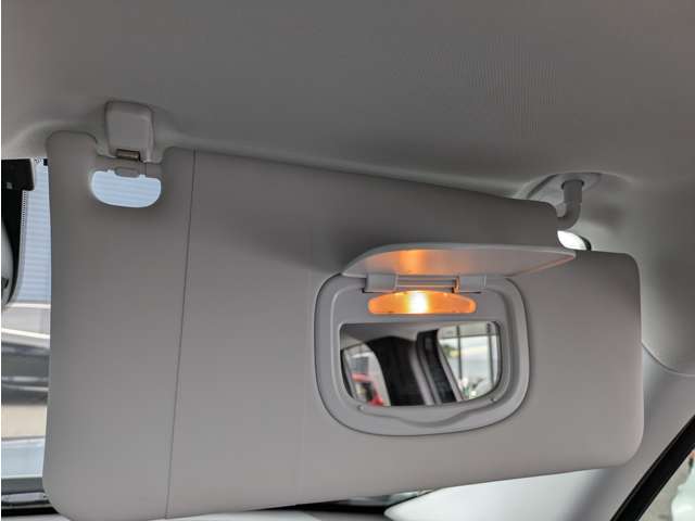 ジープ レネゲード リミテッド H28年 (東北) 99