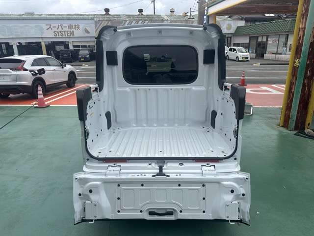 ダイハツ アトレーデッキバン ６６０ R6年 (東海) 99