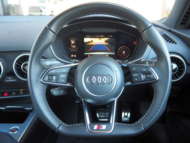 アウディ ＴＴ クーペ ４０ ＴＦＳＩ Ｓラインパッケージ R2年 (近畿) 99