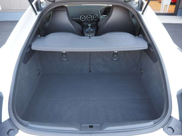 アウディ ＴＴ クーペ ４０ ＴＦＳＩ Ｓラインパッケージ R2年 (近畿) 99