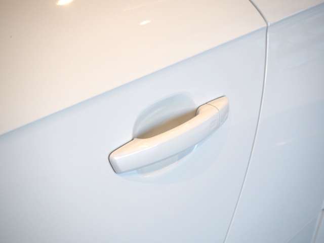 アウディ ＴＴ クーペ ４０ ＴＦＳＩ Ｓラインパッケージ R2年 (近畿) 99