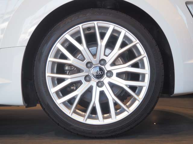 アウディ ＴＴ クーペ ４０ ＴＦＳＩ Ｓラインパッケージ R2年 (近畿) 99