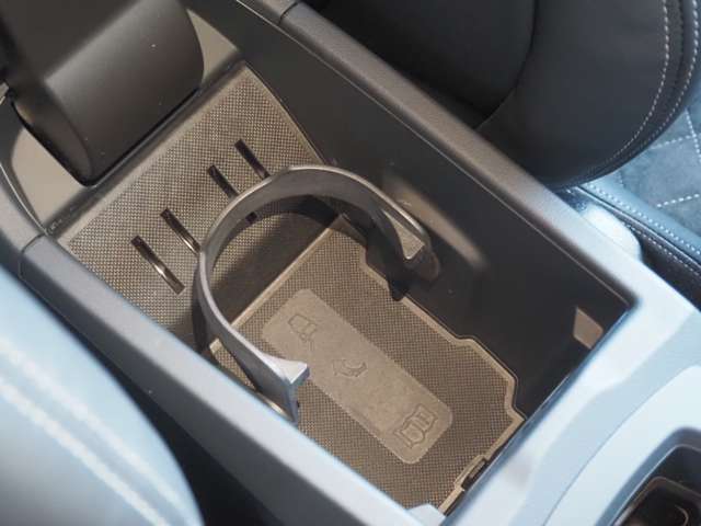 アウディ ＴＴ クーペ ４０ ＴＦＳＩ Ｓラインパッケージ R2年 (近畿) 99