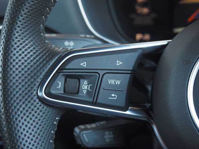 アウディ ＴＴ クーペ ４０ ＴＦＳＩ Ｓラインパッケージ R2年 (近畿) 99