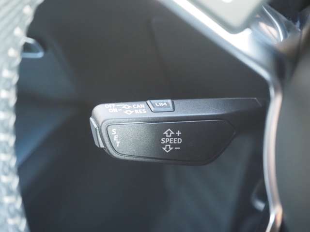 アウディ ＴＴ クーペ ４０ ＴＦＳＩ Ｓラインパッケージ R2年 (近畿) 99