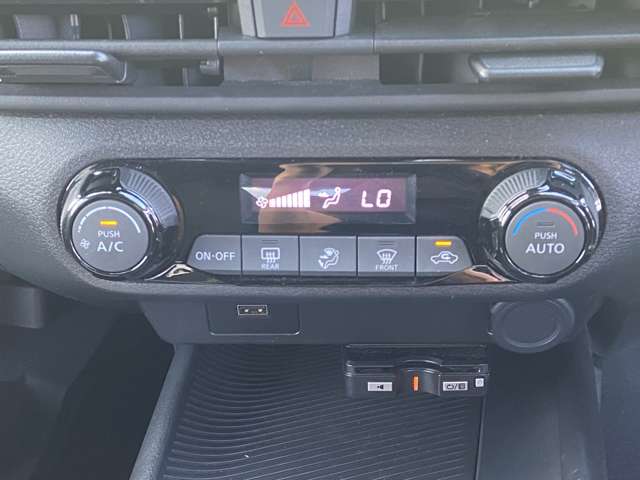 日産 ノート １．２ Ｘ R4年 (九州・沖縄) 99