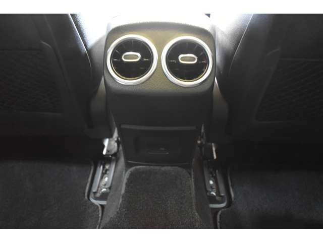 メルセデスベンツ ＣＬＡシューティングブレーク ＣＬＡ２００Ｄ ＡＭＧライン ディーゼルターボ R4年 (関東) 99