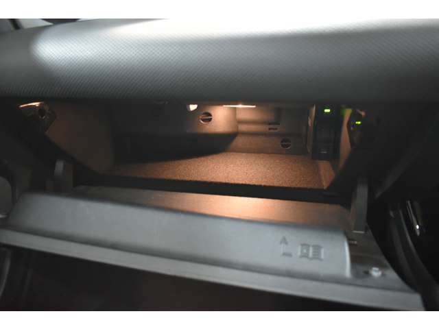 メルセデスベンツ ＣＬＡシューティングブレーク ＣＬＡ２００Ｄ ＡＭＧライン ディーゼルターボ R4年 (関東) 99