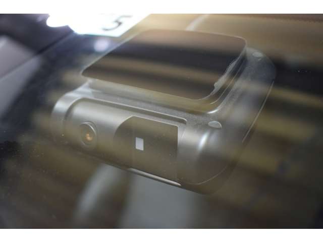 メルセデスベンツ ＣＬＡシューティングブレーク ＣＬＡ２００Ｄ ＡＭＧライン ディーゼルターボ R4年 (関東) 99