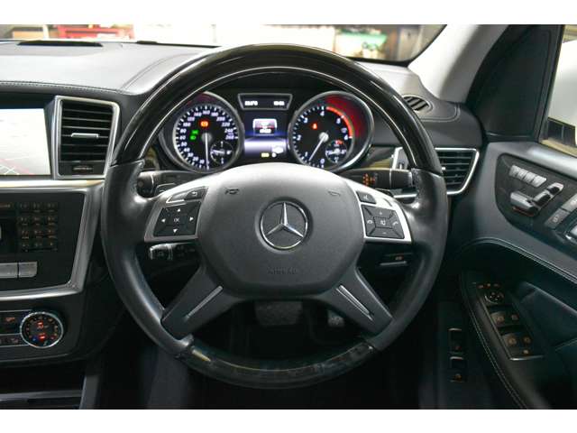 メルセデスベンツ ＧＬクラス ＧＬ３５０ ブルーテック ４マチック レザーエクスクルーシブパッケージ ４ＷＤ H28年 (関東) 99