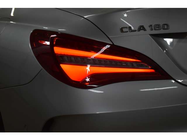 メルセデスベンツ ＣＬＡクラス ＣＬＡ１８０　スポーツ H28年 (関東) 99