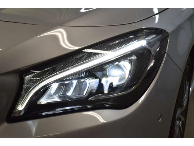 メルセデスベンツ ＣＬＡクラス ＣＬＡ１８０　スポーツ H28年 (関東) 99