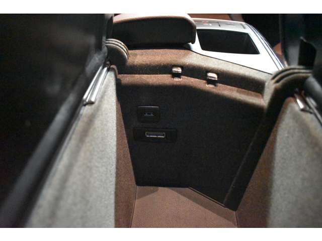 メルセデスベンツ ＧＬクラス ＧＬ５５０ ４マチック ＡＭＧエクスクルーシブパッケージ ４ＷＤ H27年 (関東) 99