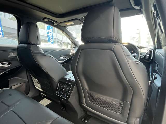 シトロエン ＤＳ７ オペラ Ｅ－ＴＥＮＳＥ ４×４ ４ＷＤ R6年 (東北) 99