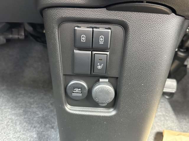 スズキ ワゴンＲ ６６０ カスタムＺ ハイブリッド ＺＸ アップグレードパッケージ装着車 R7年 (東海) 99