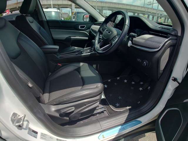 ジープ コンパス ロンジチュード R4年 (中国) 99