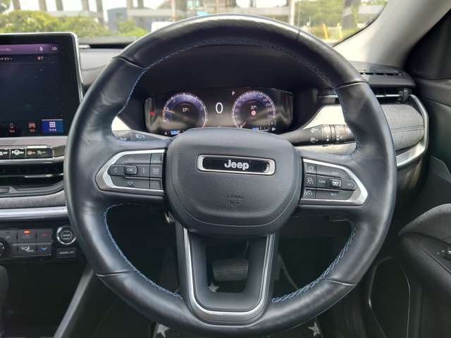 ジープ コンパス ロンジチュード R4年 (中国) 99