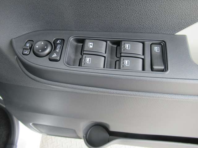 ダイハツ タント ６６０ Ｘ R5年 (東北) 99