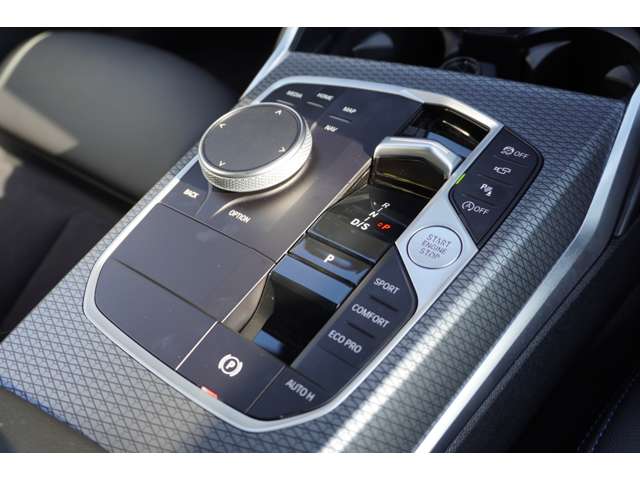 ＢＭＷ ３シリーズ ３２０Ｄ Ｘドライブ Ｍスポーツ ディーゼルターボ ４ＷＤ R5年 (近畿) 99