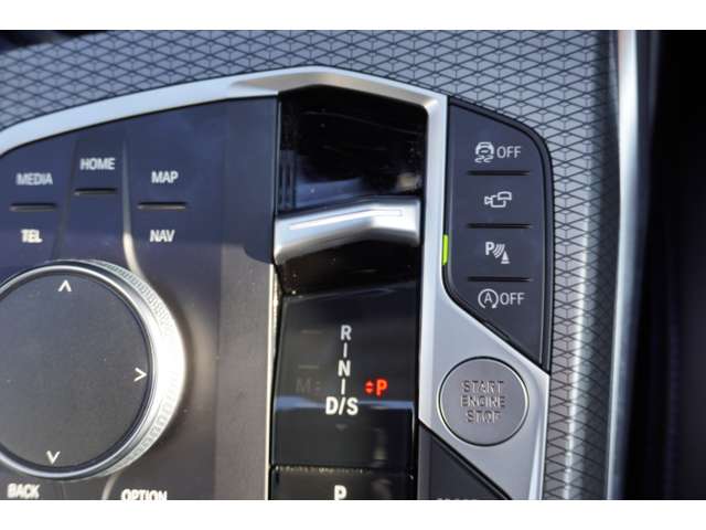 ＢＭＷ ３シリーズ ３２０Ｄ Ｘドライブ Ｍスポーツ ディーゼルターボ ４ＷＤ R5年 (近畿) 99