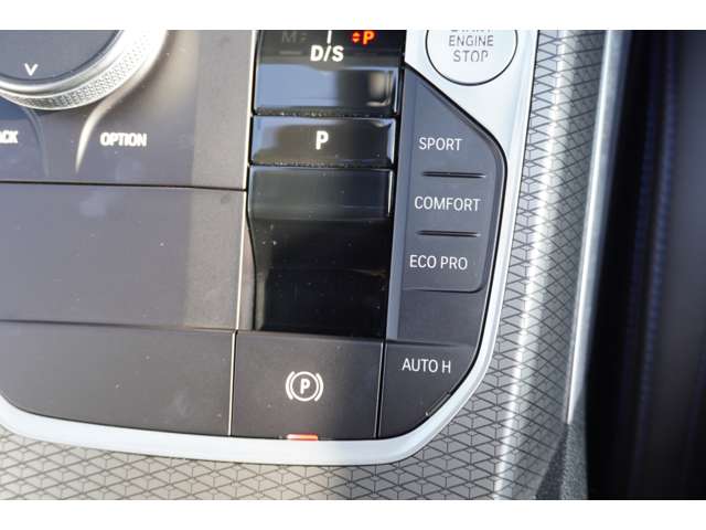 ＢＭＷ ３シリーズ ３２０Ｄ Ｘドライブ Ｍスポーツ ディーゼルターボ ４ＷＤ R5年 (近畿) 99