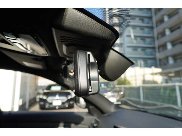 ＢＭＷ ３シリーズ ３２０Ｄ Ｘドライブ Ｍスポーツ ディーゼルターボ ４ＷＤ R5年 (近畿) 99