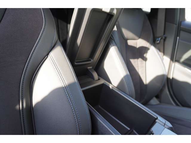 ＢＭＷ ３シリーズ ３２０Ｄ Ｘドライブ Ｍスポーツ ディーゼルターボ ４ＷＤ R5年 (近畿) 99