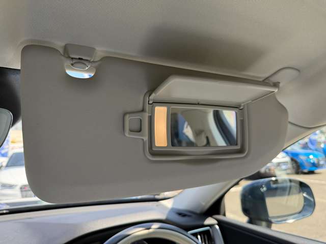 ボルボ ＸＣ６０ Ｄ４ ＡＷＤ モメンタム ディーゼルターボ ４ＷＤ H30年 (東北) 99